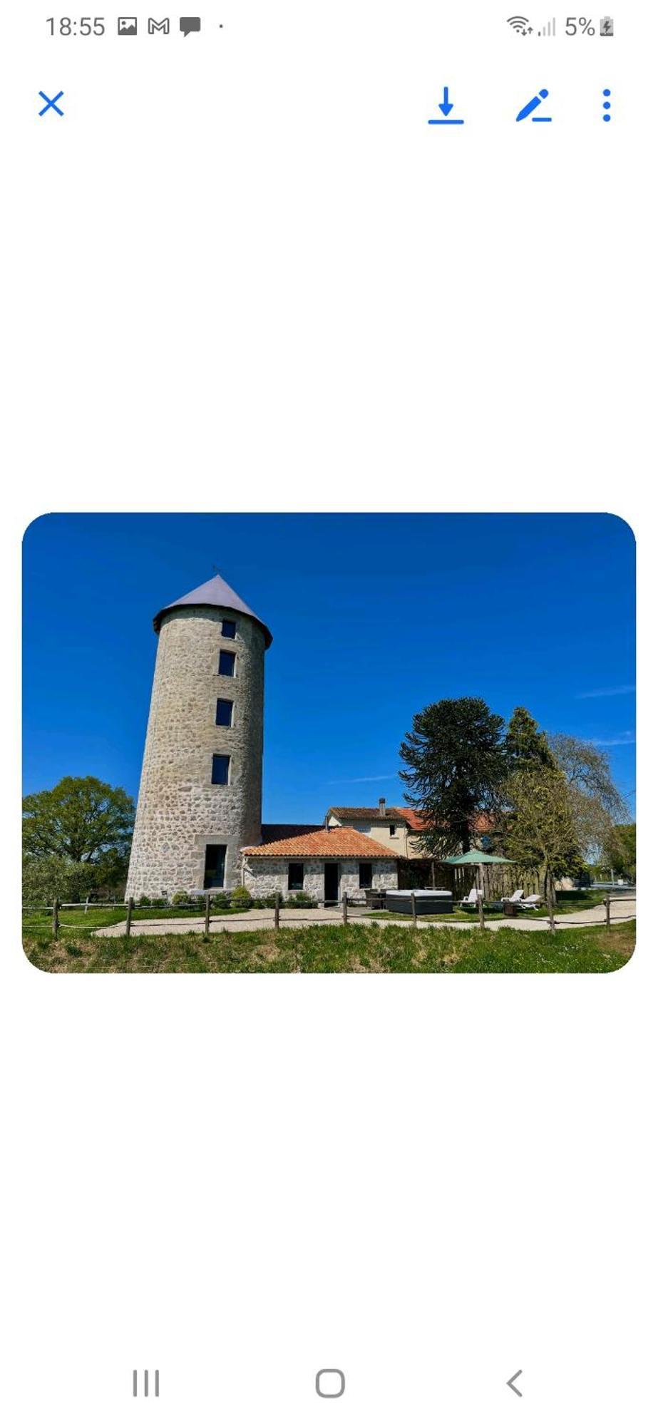 Loue Ancien Moulin A Vent Avec Piscine Et Jacuzzi Βίλα Neuvy-Bouin Εξωτερικό φωτογραφία